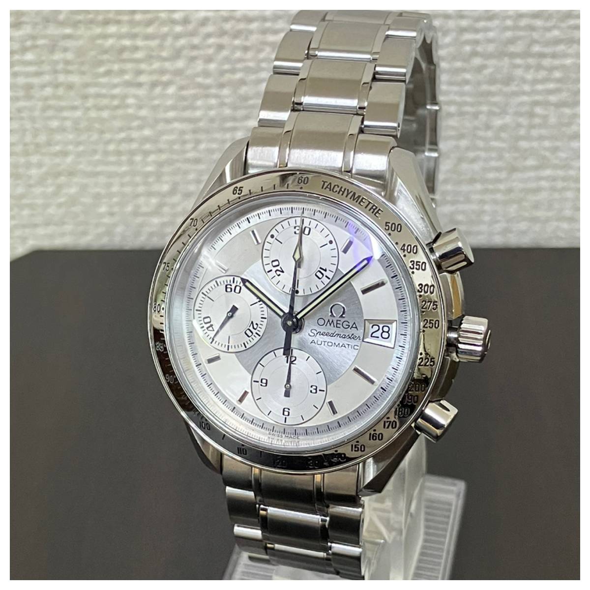 Omega Speedmaster Date