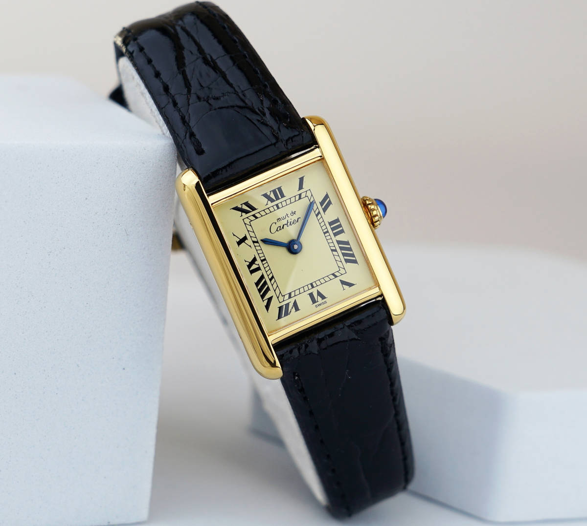 Cartier Tank Must SM, römisches Zifferblatt