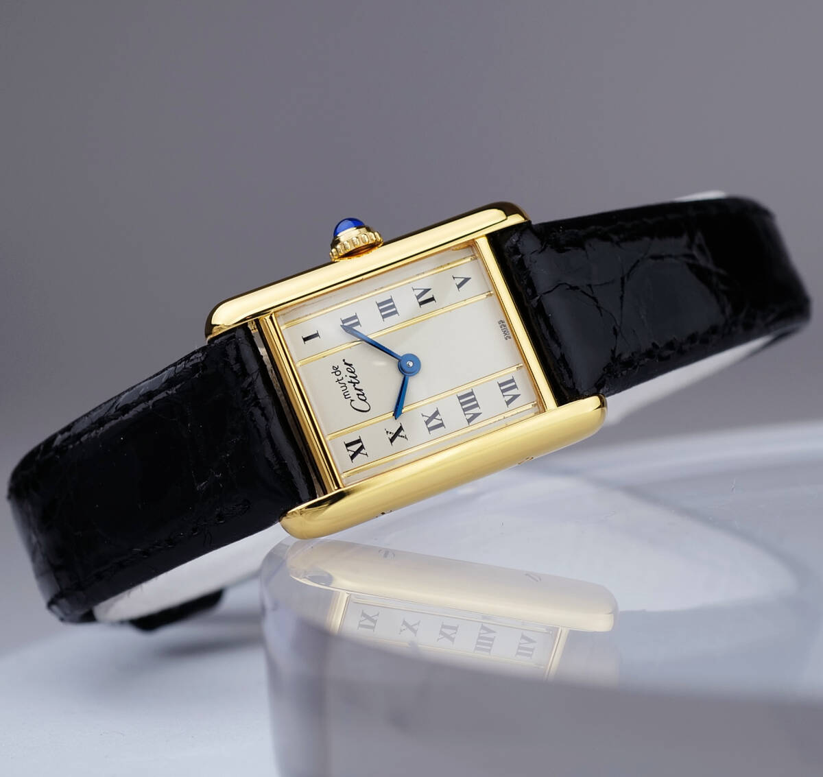 Cartier Must Tank Gold Line Roman Index SM