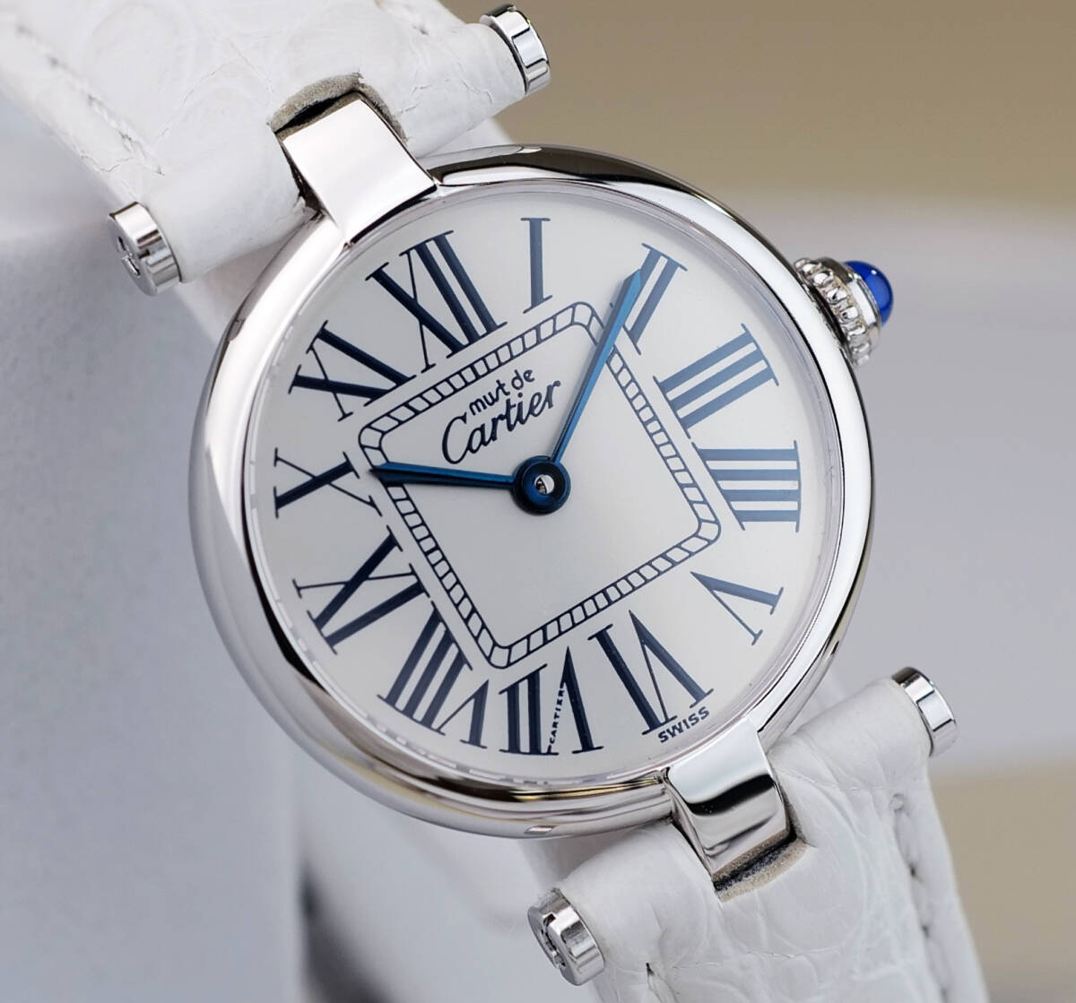 Cartier Vendome Louis Cartier Opaline Dial Roman Index SM