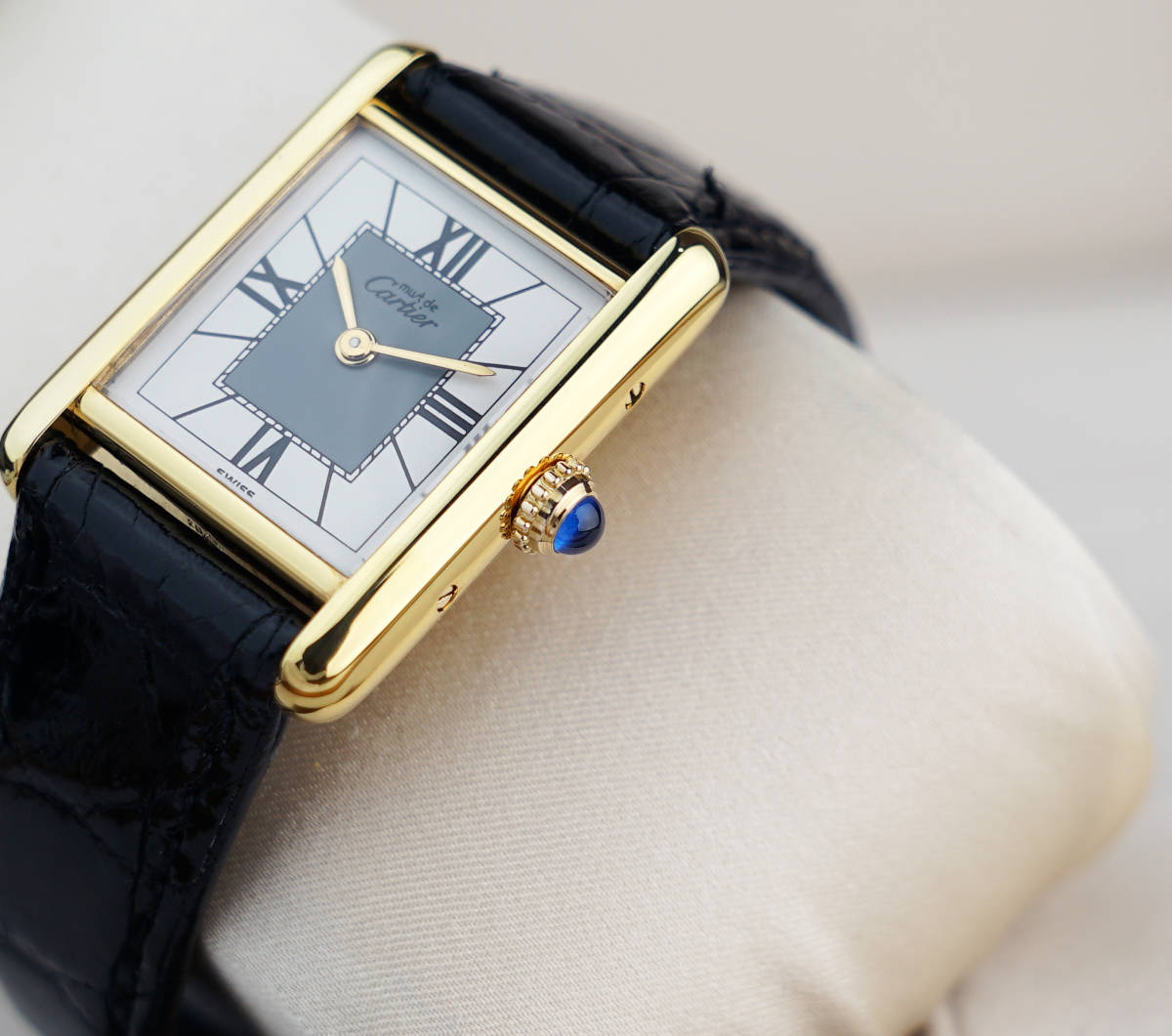 Cartier Tank Must LM
