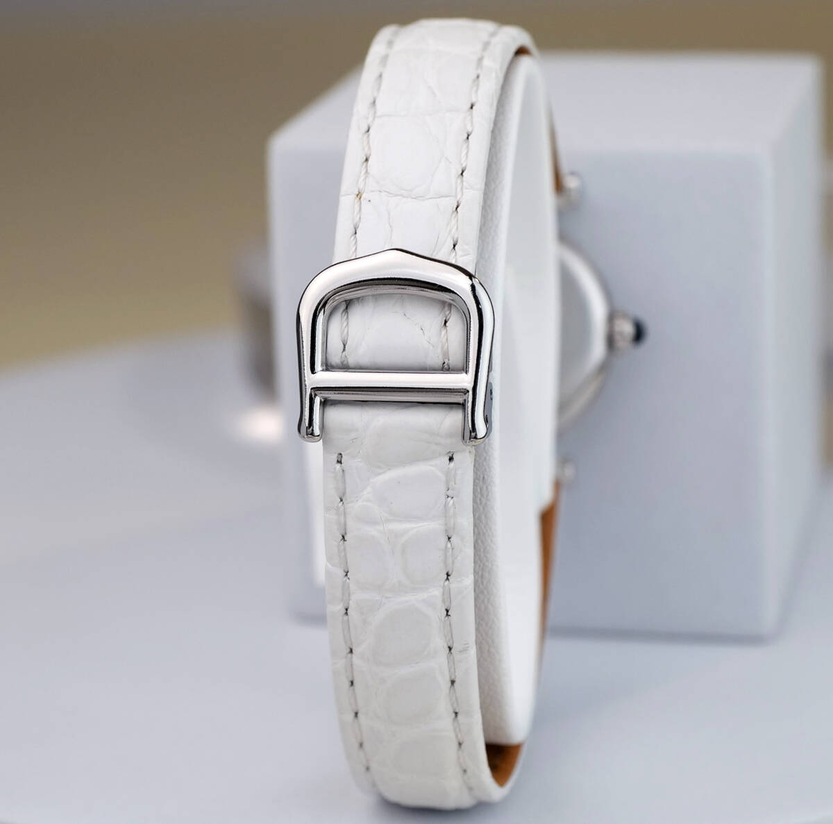 Cartier Vendome Louis Cartier Opaline Dial Roman Index SM