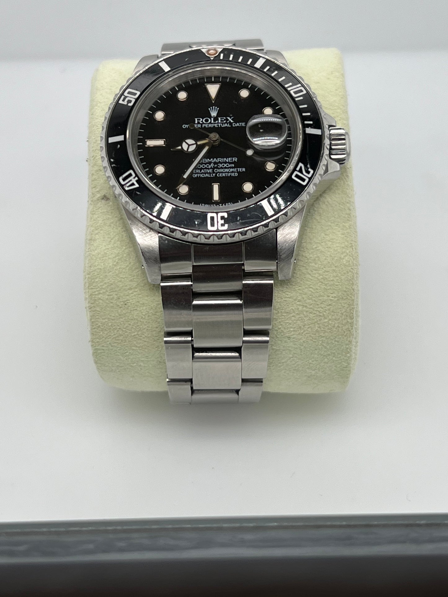 Rolex Submariner Date 16800