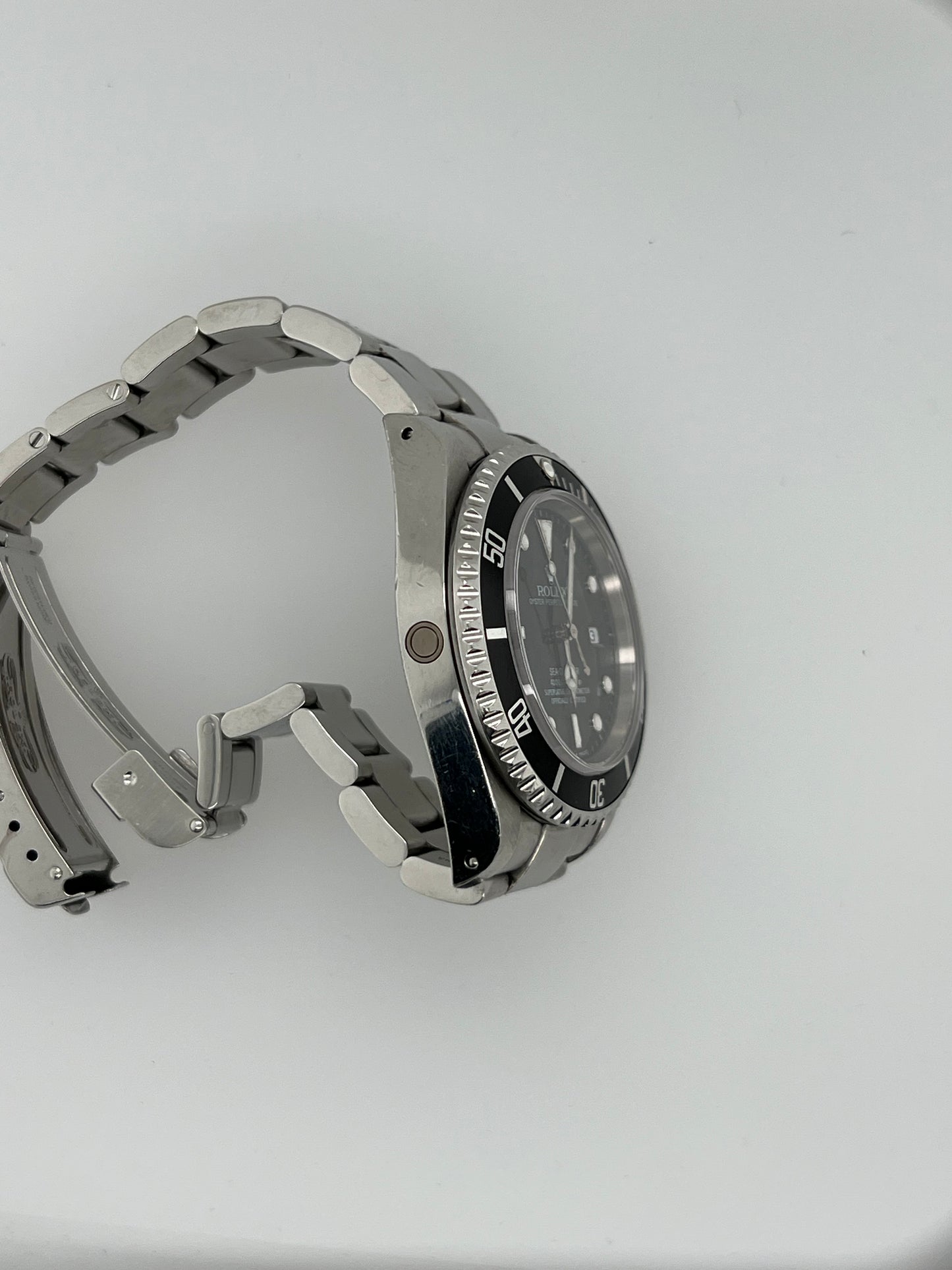 Rolex Sea-Dweller 16600