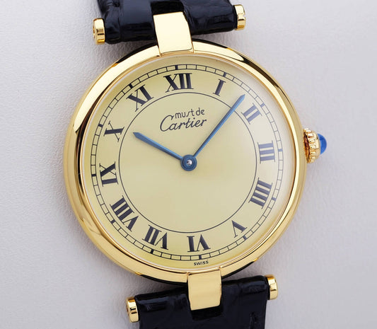 Cartier Must Vendome Louis Cartier Ivory Roman Index mit schwarzem Lederarmband