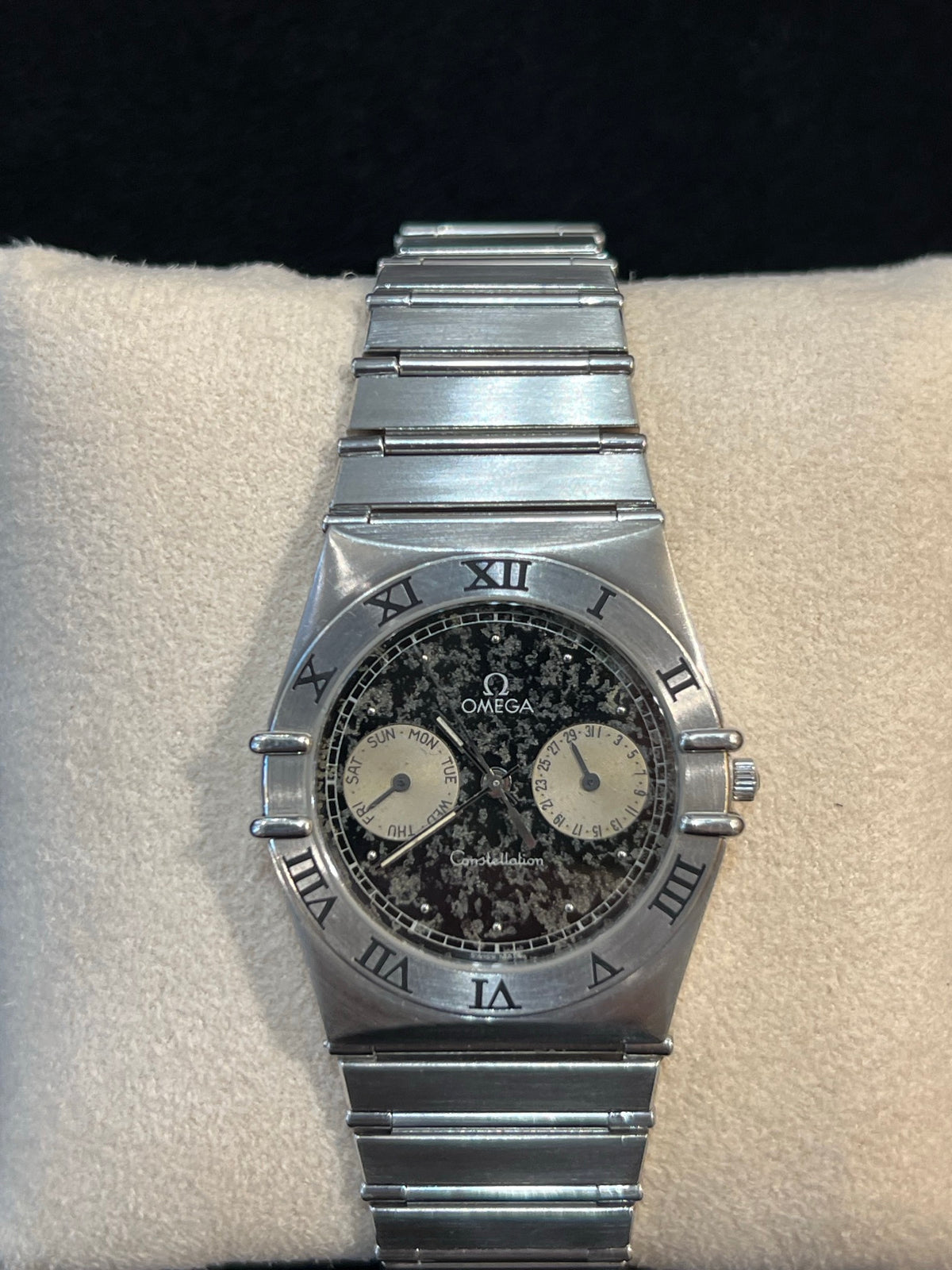 Omega Constellation Chronograph Stahl, Quarz, Gliederband, Foto 1 von 4