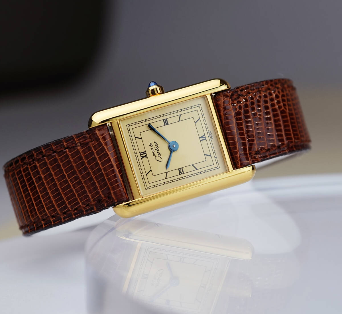 Cartier Must Tank Gold Roman Index SM