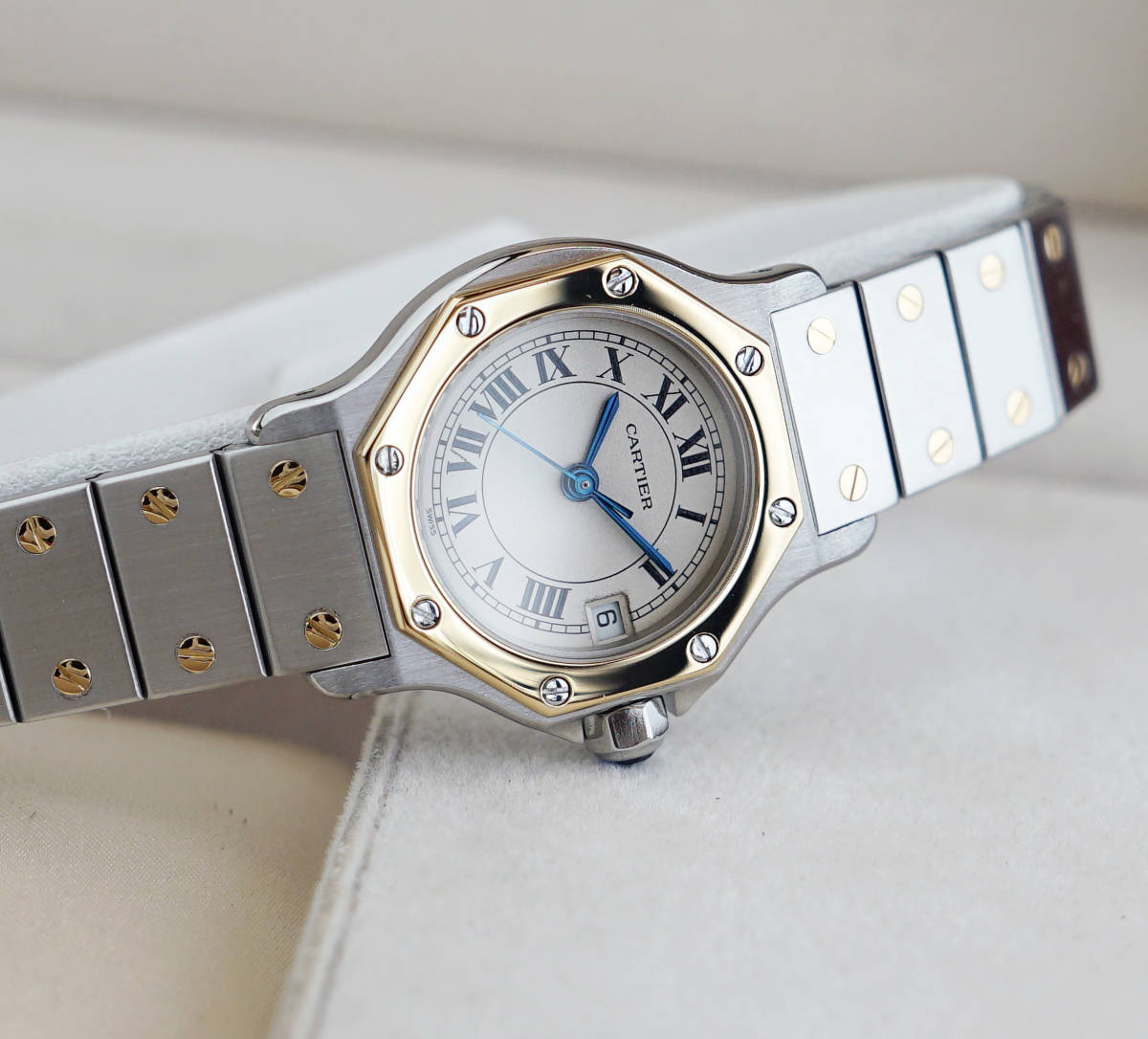 Cartier Santos Octagon Combi Roman Index SM, Quarz, Original Gold/Stahl-Armband, Foto 4 von 7