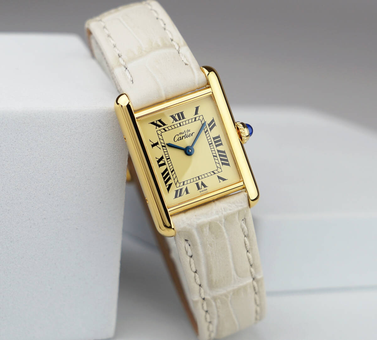 Cartier Must Tank Roman Ivory Index SM