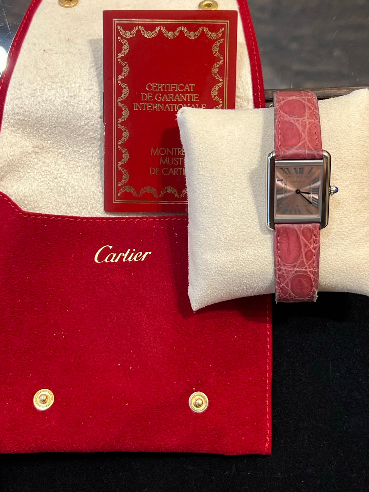 Cartier Tank Solo Small Rosa Dial, Quarz, Lederband, Foto 5 von 7